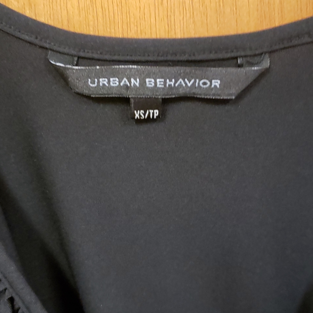 Urban Behavior Ruffled Tank Top - Picture 3 of 4
